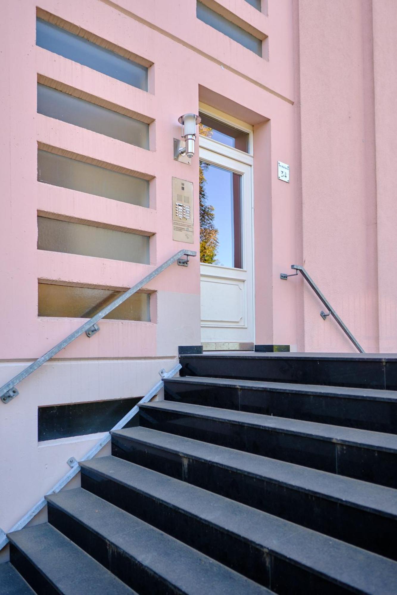 Historisches Deluxe Apartment Im Marianum Neuss Bilik gambar