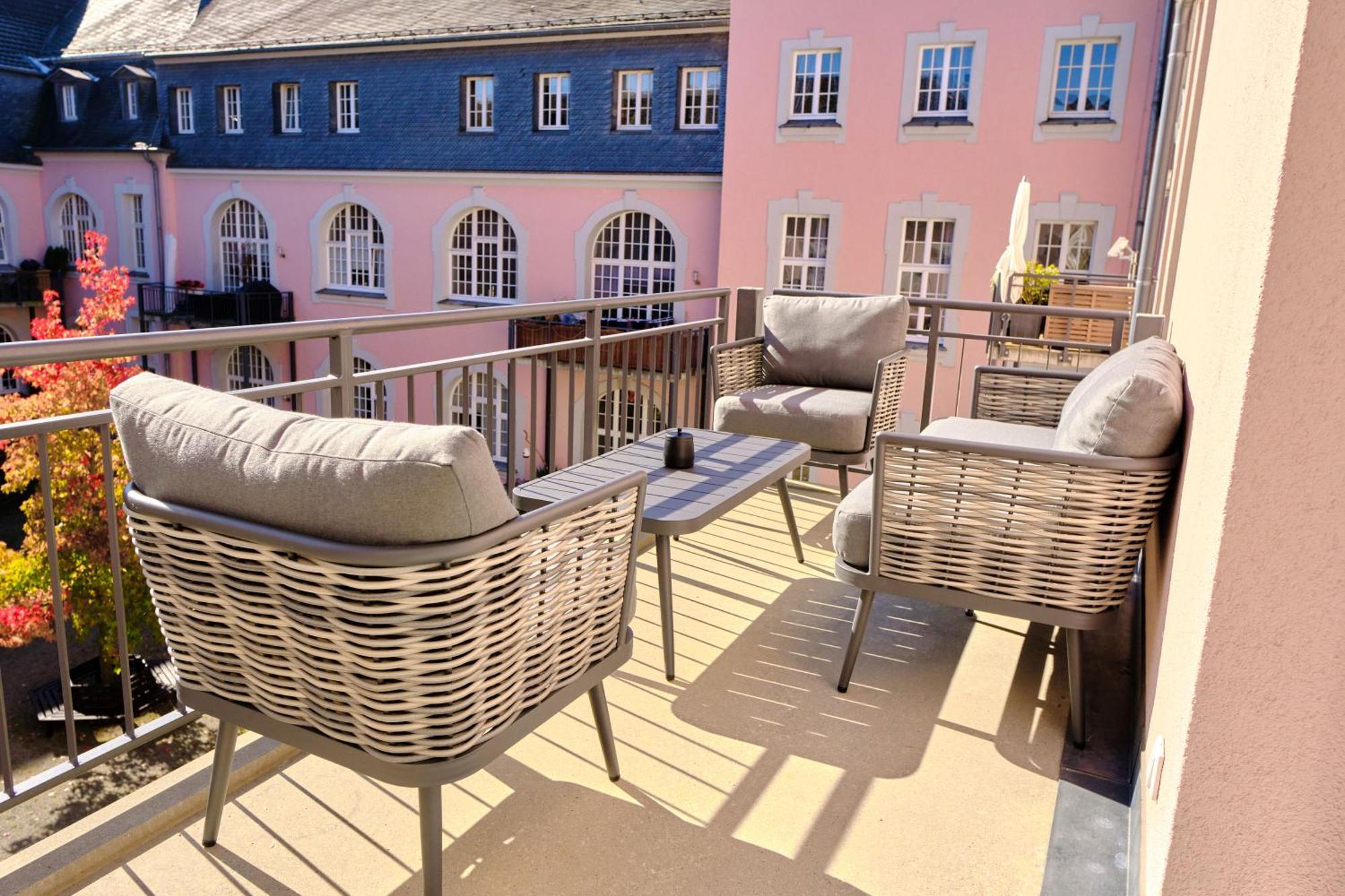 Historisches Deluxe Apartment Im Marianum Neuss Luaran gambar