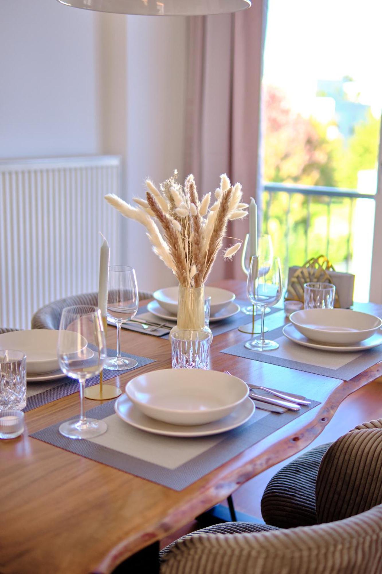Historisches Deluxe Apartment Im Marianum Neuss Luaran gambar